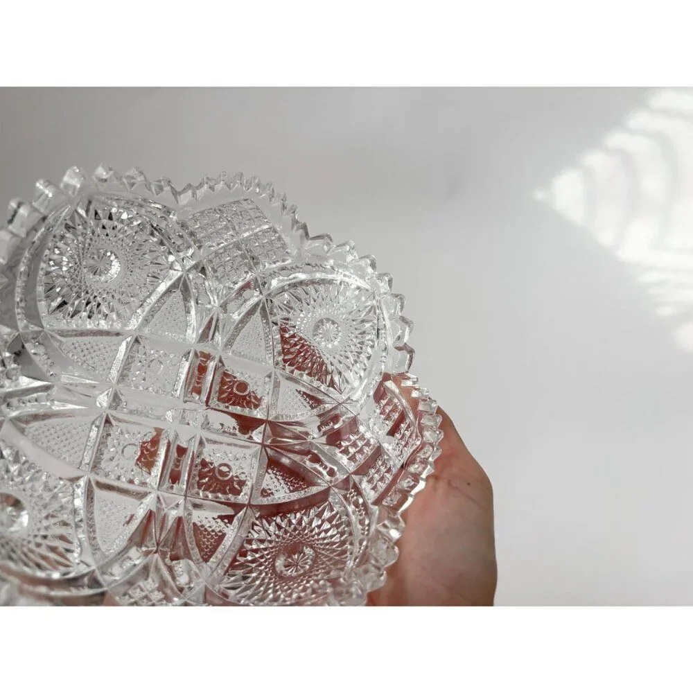 Early American Pressed Glass (EAPG) Vintage Sawtooth Edge Catchall Classic Bowl